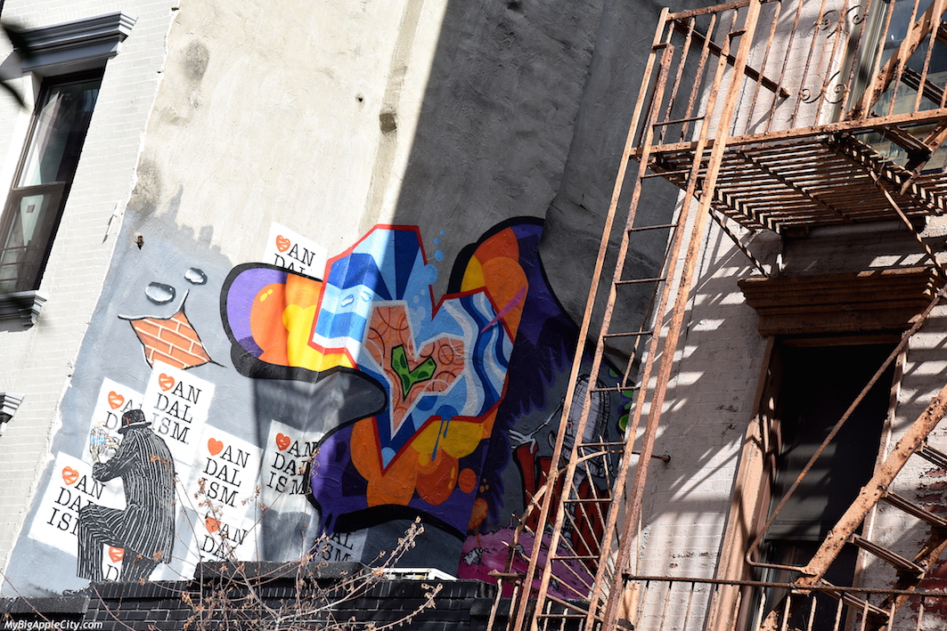 NYC-streetart-graffiti-SoHo-travelblog-mybigapplecity