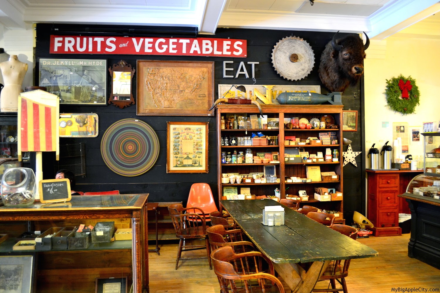 outdated-vintage-coffee-shop-kingston-ny