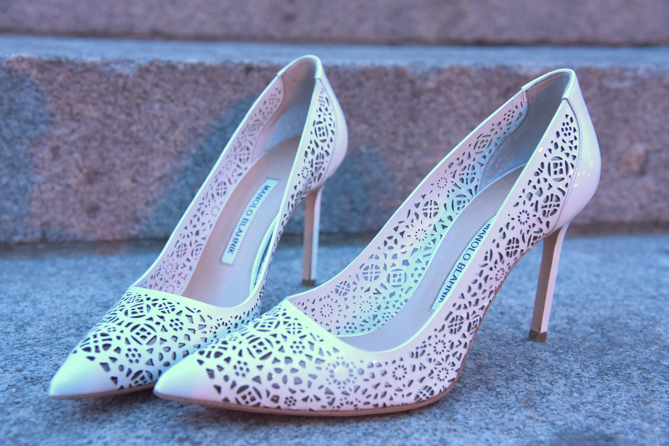 manolo-blahnik-shoes-laser-cut-fashion-blogger-nyc-mybigapplecity