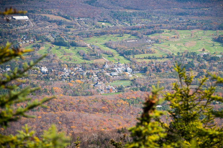 Vermont mount Equinox Fall hike