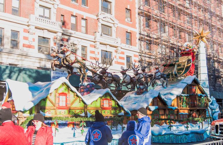 Thanksgiving 2018 New York City Santa Claus