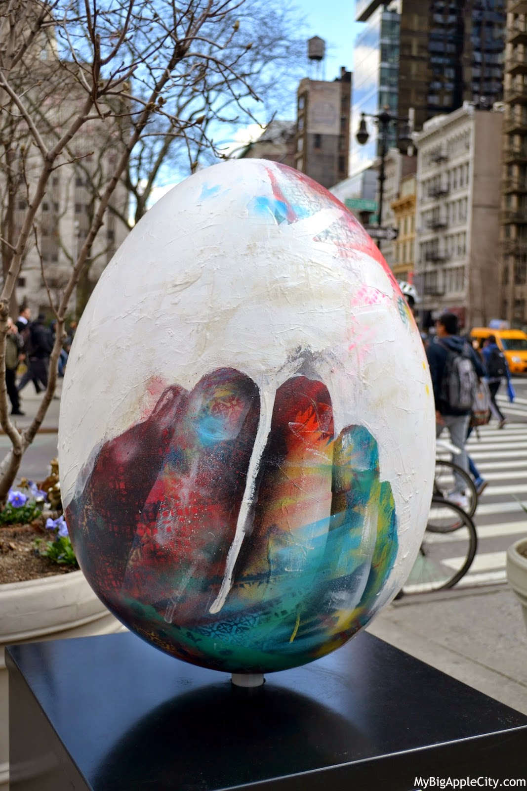 egg-hunt-new-york-easter-2014